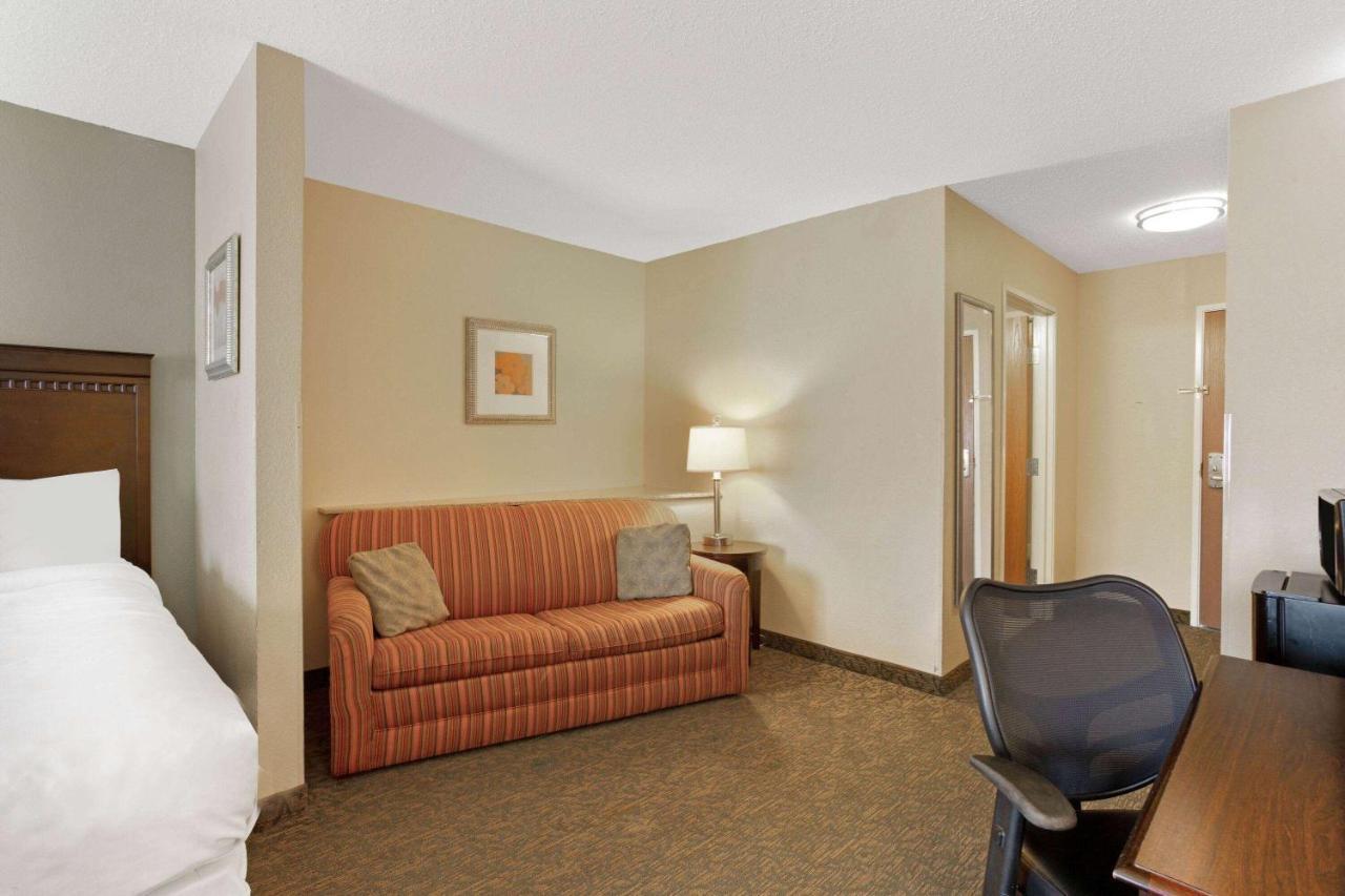 La Quinta By Wyndham Richmond - Kings Dominion Hotel Doswell Exterior photo