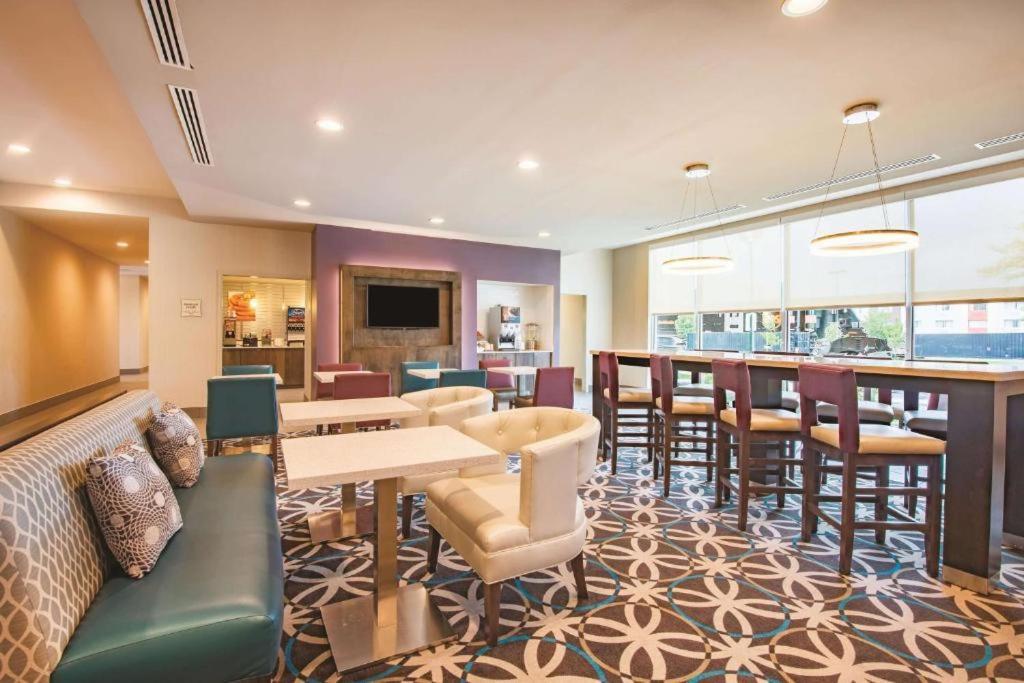 La Quinta By Wyndham Richmond - Kings Dominion Hotel Doswell Exterior photo